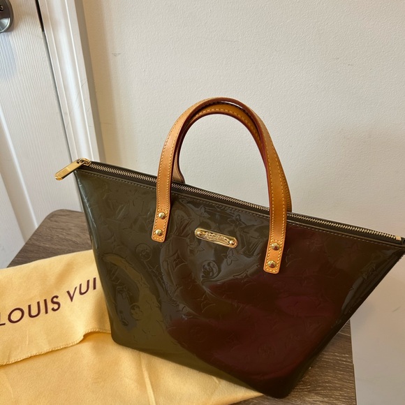 Louis Vuitton Handbags - Louis Vuitton Vernis Patent Tote in Dark Brown with Natural Vachetta Handles